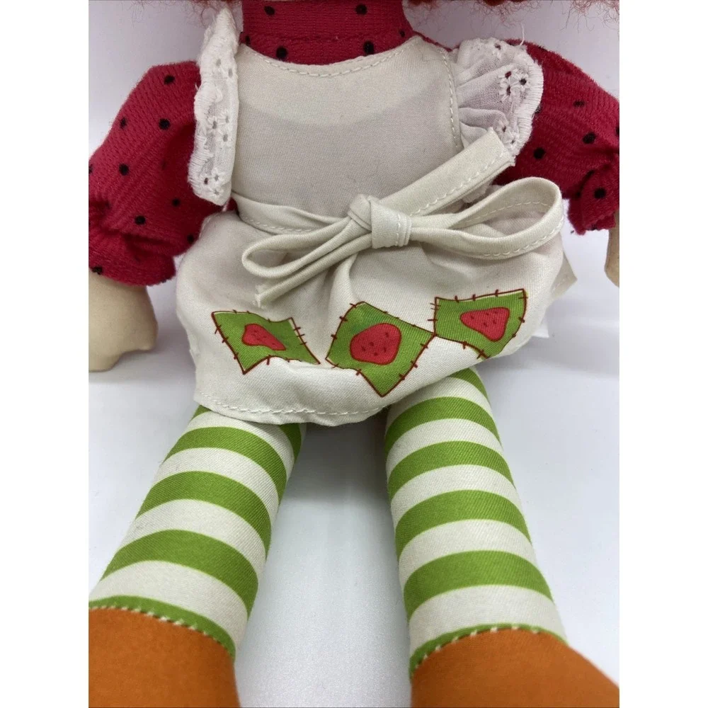 Basic Fun Strawberry Shortcake Plush Rag Doll 2021 Classic Style Red Yarn‎ Hair